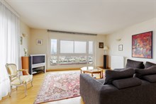 Lovely weekly flat rental for four, furnished, near Montparnasse Tower, Paris 15th