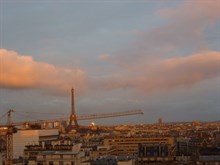 2 bedroom furnished and well equipped apartment for 4 available for short-term rental at Montparnasse Tower, Paris 15th