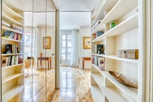 Location d'un 2 pièces meublé pour bail mobilité quartier Latin Paris 5ème arrondissement