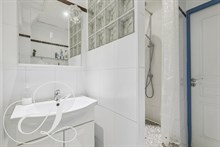 Location saisonnière d'un F2 confortable à Daguerre Paris 14ème arrondissement