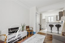 Location saisonnière d'un F2 confortable à Daguerre Paris 14ème arrondissement