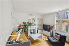 Location à la semaine d'un F3 de standing pour 4 personnes au Louvre dans le Marais Paris 1er