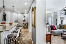 Location meublée Paris : Appartement 5 pièces avec 3 chambres doubles rénové