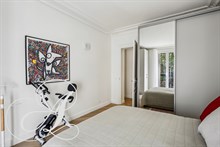 Location meublée Paris : Appartement 5 pièces refait à neuf à Châtelet les Halles