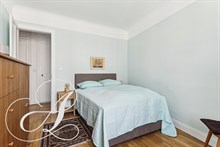 A louer en bail mobilité appartement de 2 pièces avec balcon à Montmartre Paris 18ème