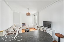 Location meublée en bail mobilité d'un F2 à Porte de Versailles Paris 15ème