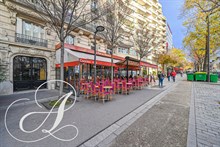 Location meublée en bail mobilité d'un F2 à Porte de Versailles Paris 15ème