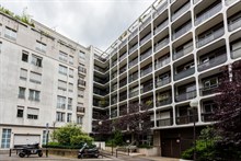 Appartement moderne de 2 pièces refait à neuf avec terrasse pour 2 à Nation Paris 12ème