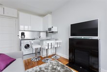 Location à la semaine d'un F2 de standing refait à neuf à Saint Placide Paris 6ème arrondissement